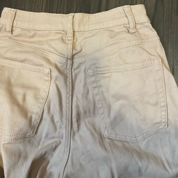beige high waisted mom jeans - Picture 4 of 5